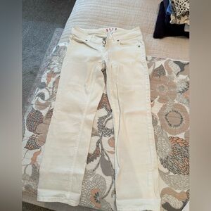 Elle Women's White cropped Jeans